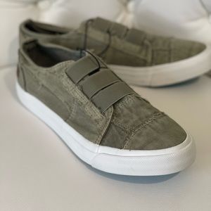 Blowfish Malibu Canvas Maura Green Slip on Sneakers